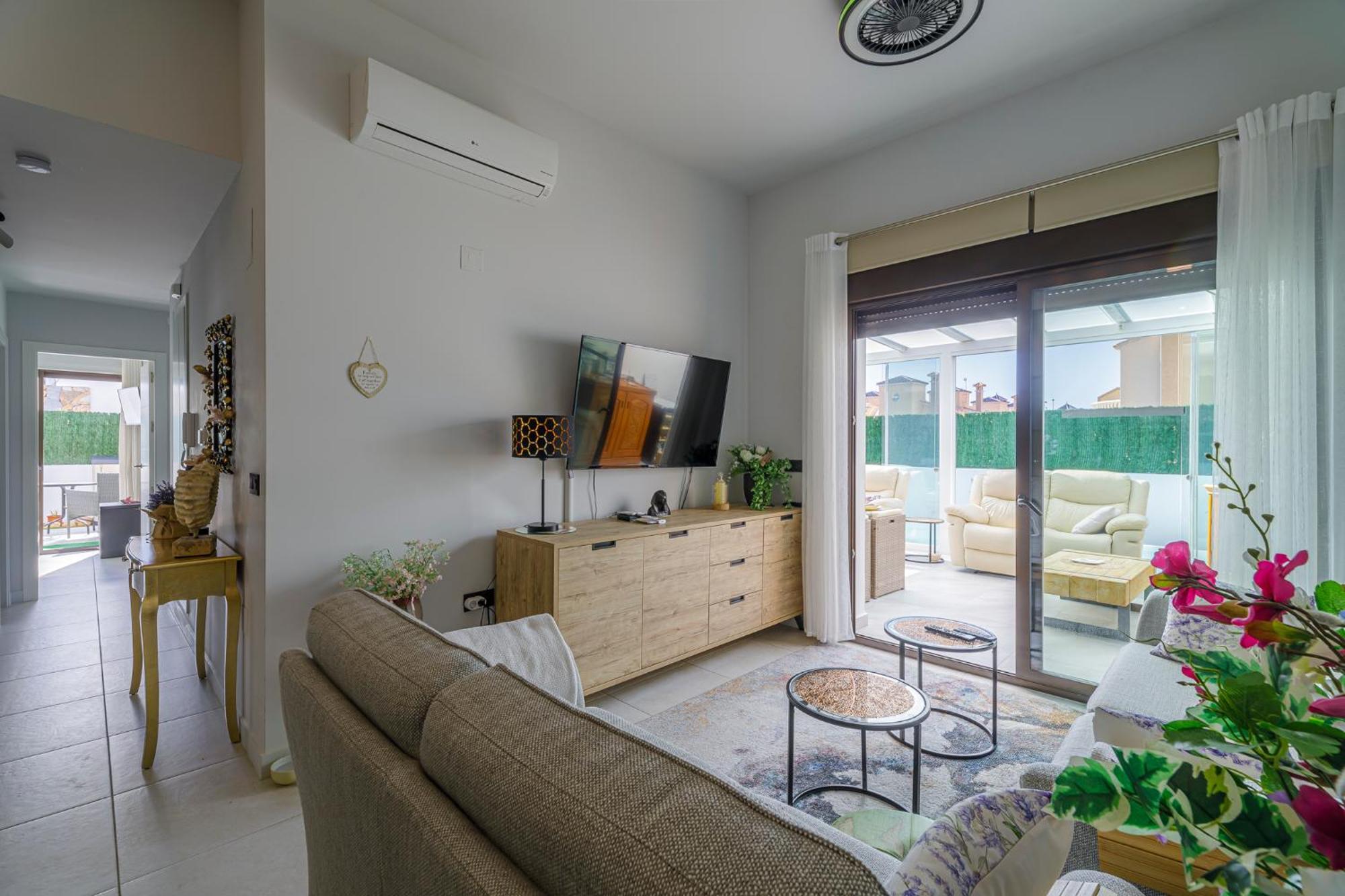 Luxe Met Verwarmd Zwembad Villa