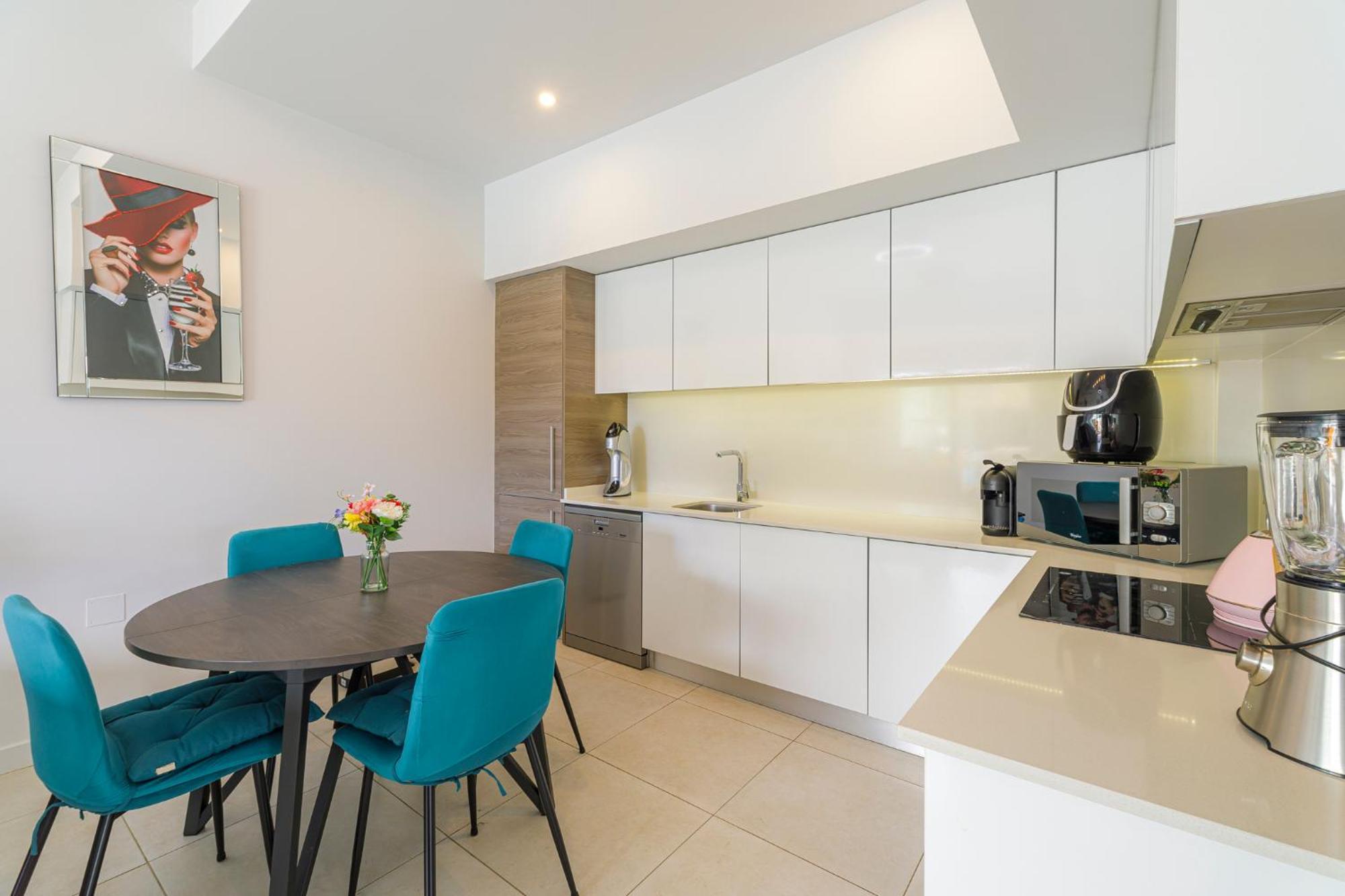 Luxe Met Verwarmd Zwembad Villa